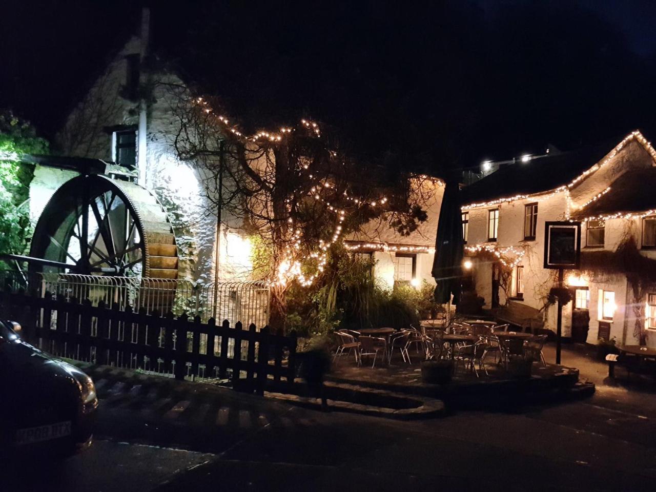 The Crumplehorn Inn & Mill 波尔佩罗 外观 照片